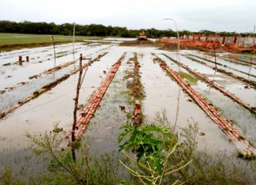 ইন্দুরকানীতে আম্ফানের জলোচ্ছাসে ৫ টি ইট ভাটার ৮০ লাখ টাকার ক্ষতি